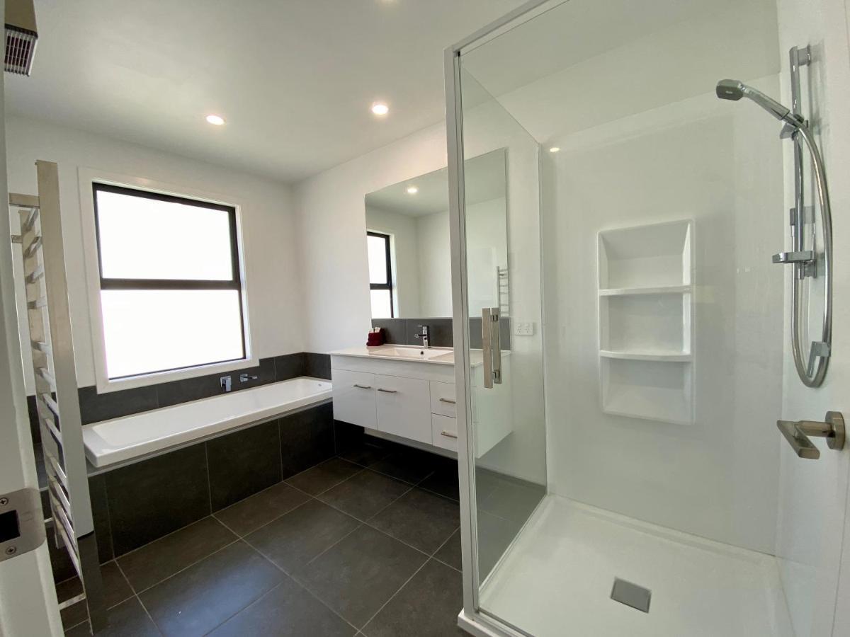 Style, Functional With Space Twizel Bagian luar foto